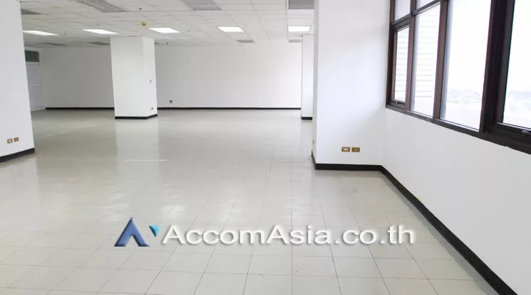5  Office Space For Rent in Charoen Nakhon ,Bangkok BTS Krung Thon Buri at Thai Sri Tower AA13712